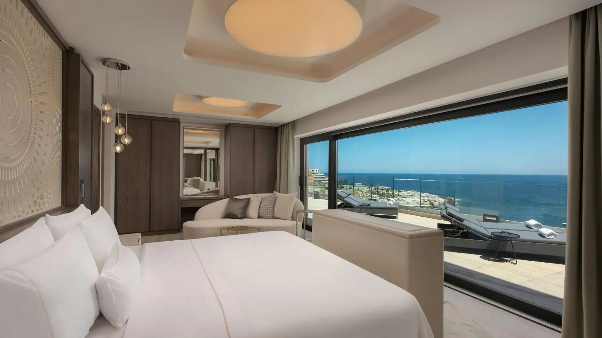 The Westin Dragonara Resort, Malta Сент Джулианс Мальта
