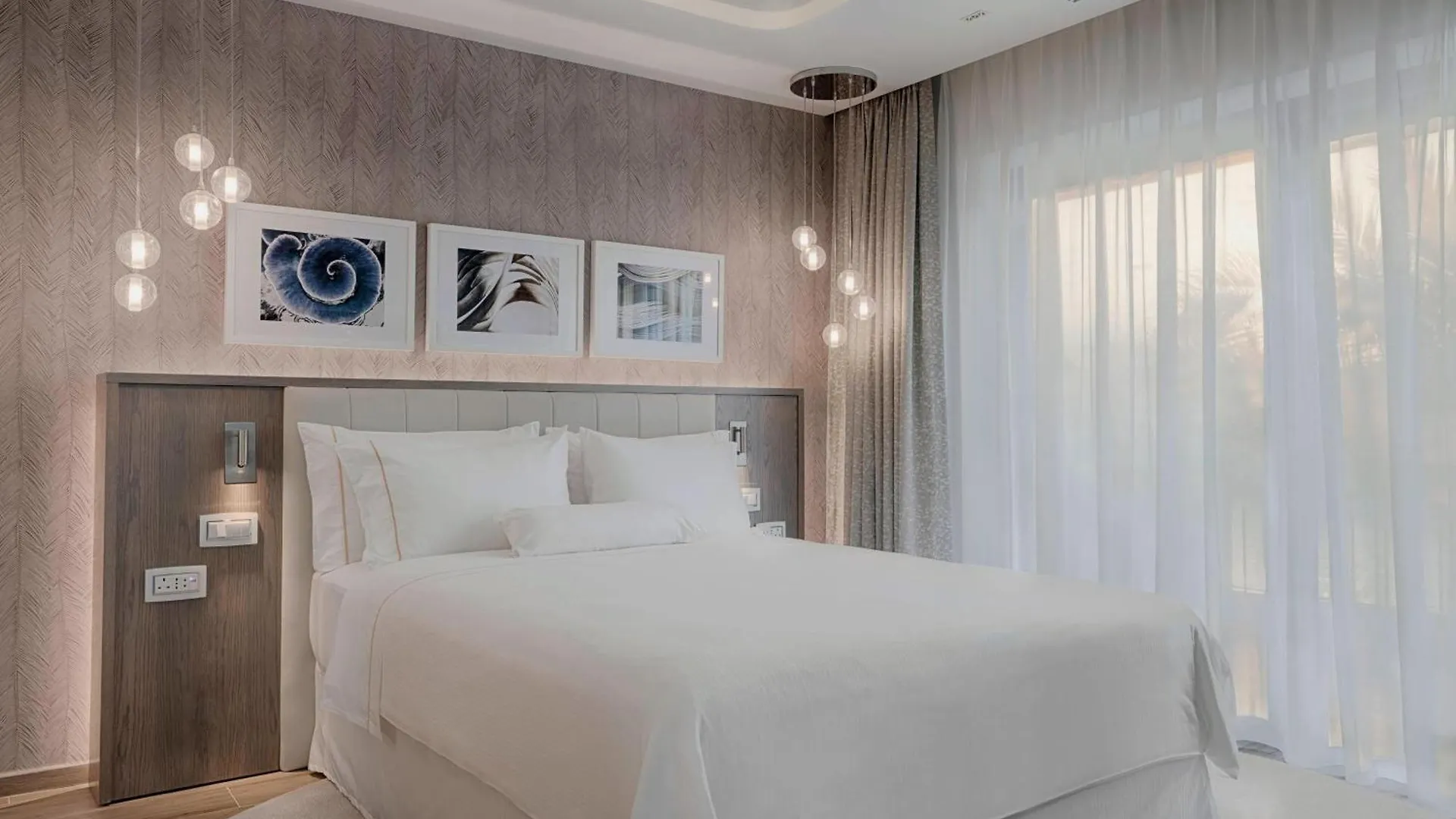 The Westin Dragonara Resort, Malta Сент Джулианс Отель