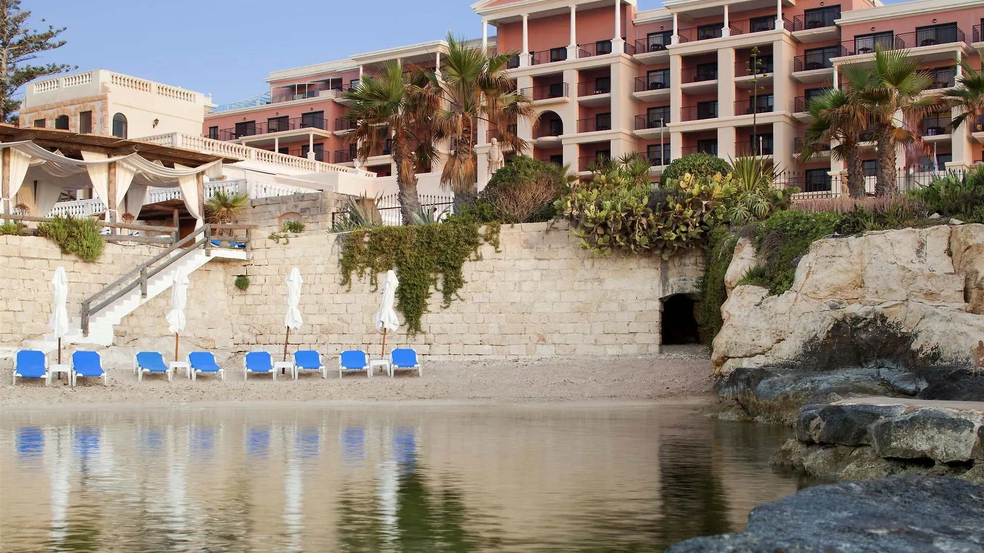 Отель The Westin Dragonara Resort, Malta Сент Джулианс