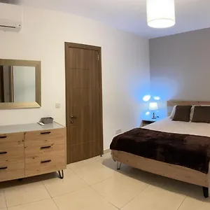 Spinola Bay - St Julians Near Beach Prime Location San Giuliano
